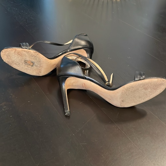 Chloe Gosselin 3.5” black ankle strap heel - Picture 7 of 8